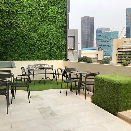 Eightin Hotel Sudirman Giacarta Esterno foto